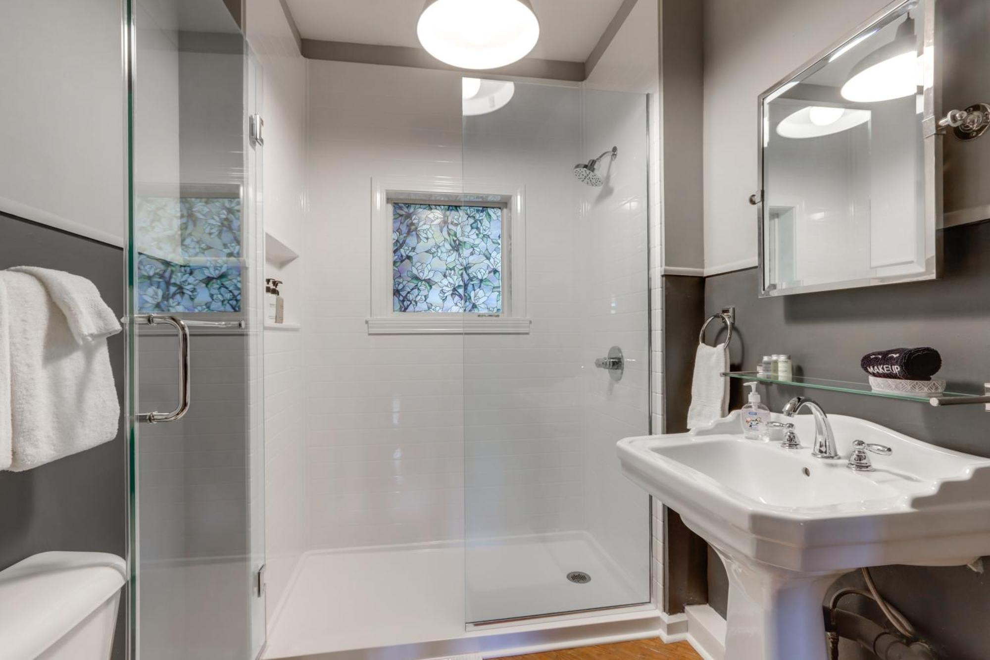 Cozy Eureka Springs Cottage, Walk To Dtwn! Εξωτερικό φωτογραφία